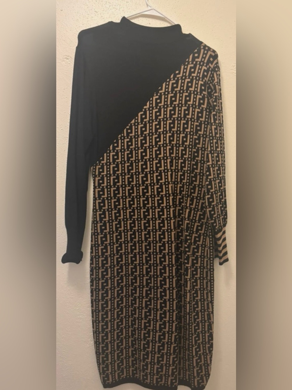 Ashley Stewart Black and Tan Geometric Long Sleeve Dress